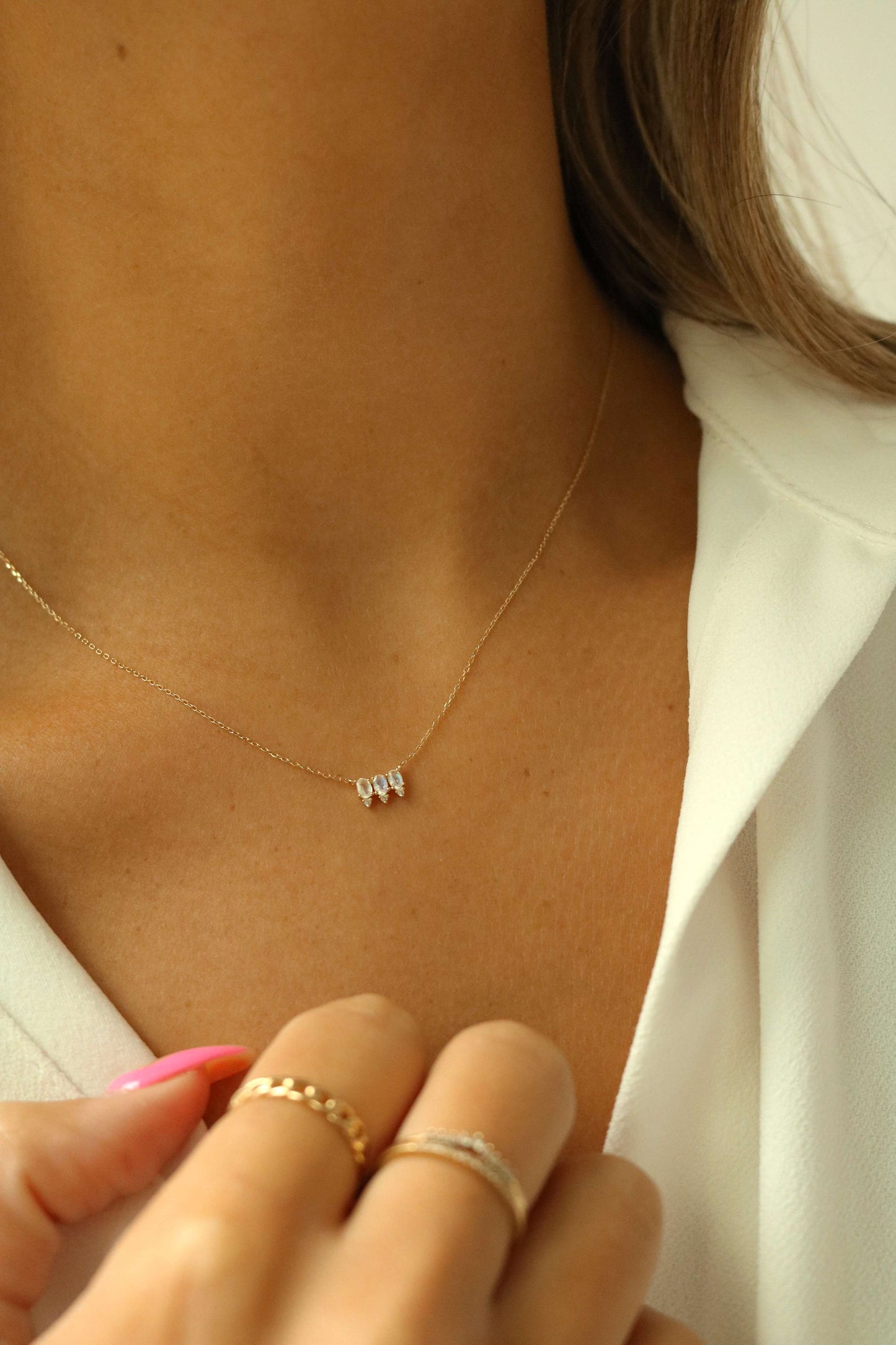 moonstone pendant in dainty solid 14k gold