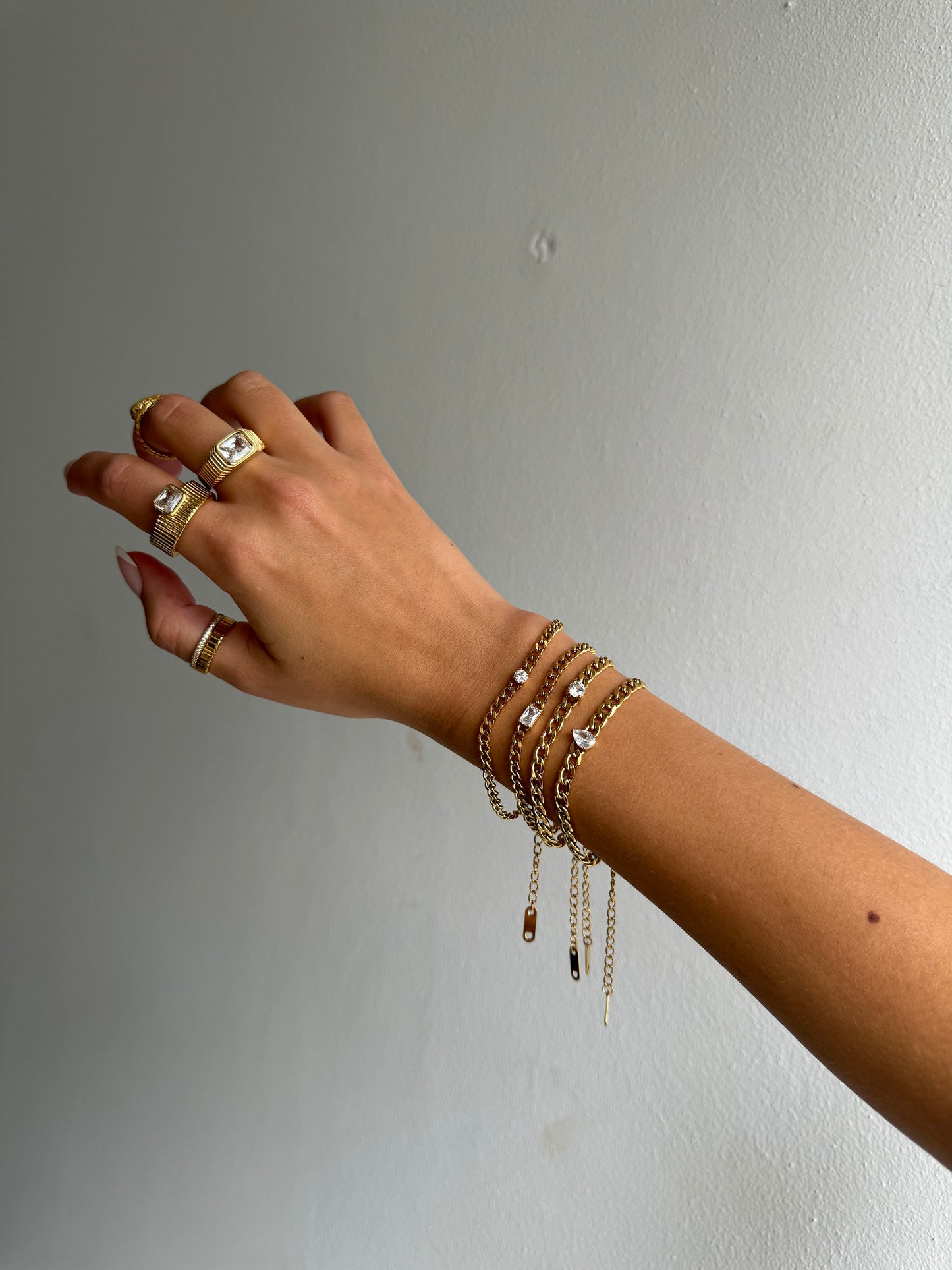 Gold snake ring, gold ring for her, serpent wrap ring, animal ring, gift for sister, dainty ring, thin gold ring, gold snake ring for women