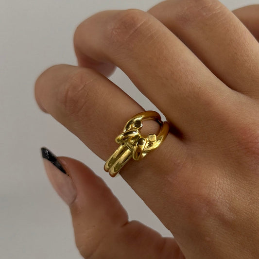 Gold chain ring for women, gold filled chain ring, knot statement ring, minimalist statement ring, chunky gold ring, thick gold ring for her