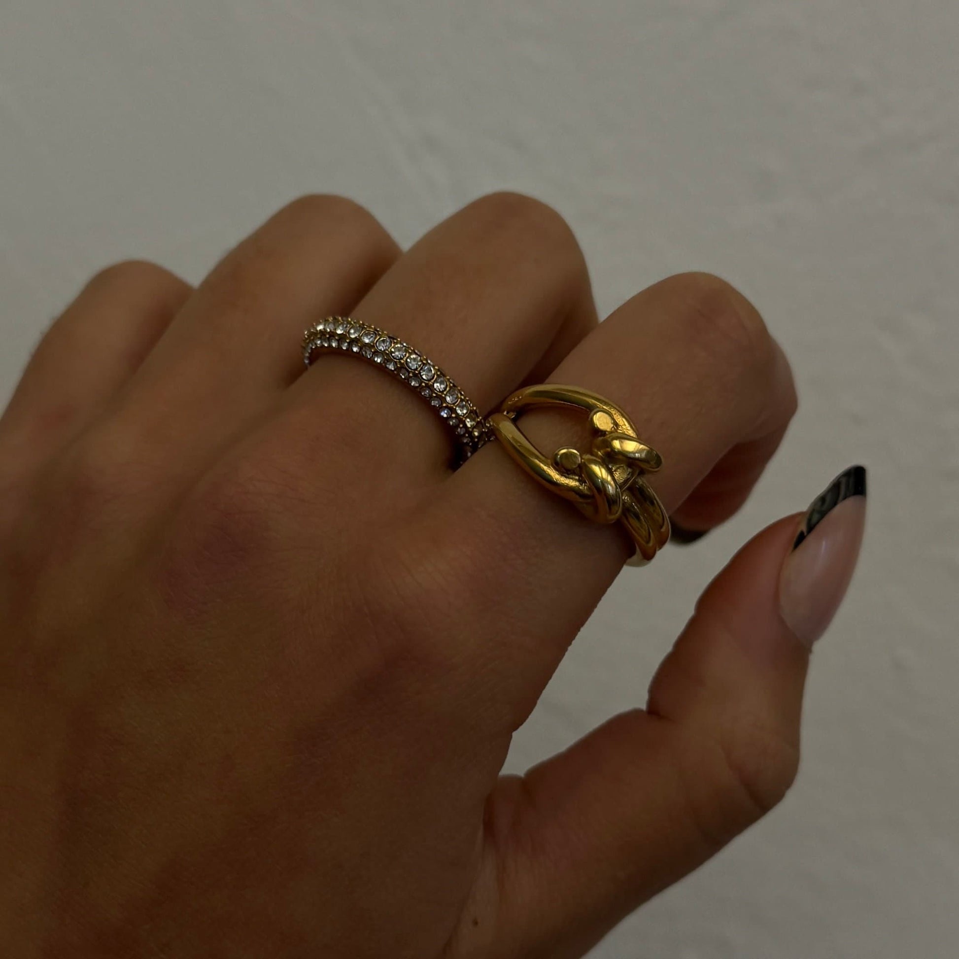 Gold chain ring for women, gold filled chain ring, knot statement ring, minimalist statement ring, chunky gold ring, thick gold ring for her