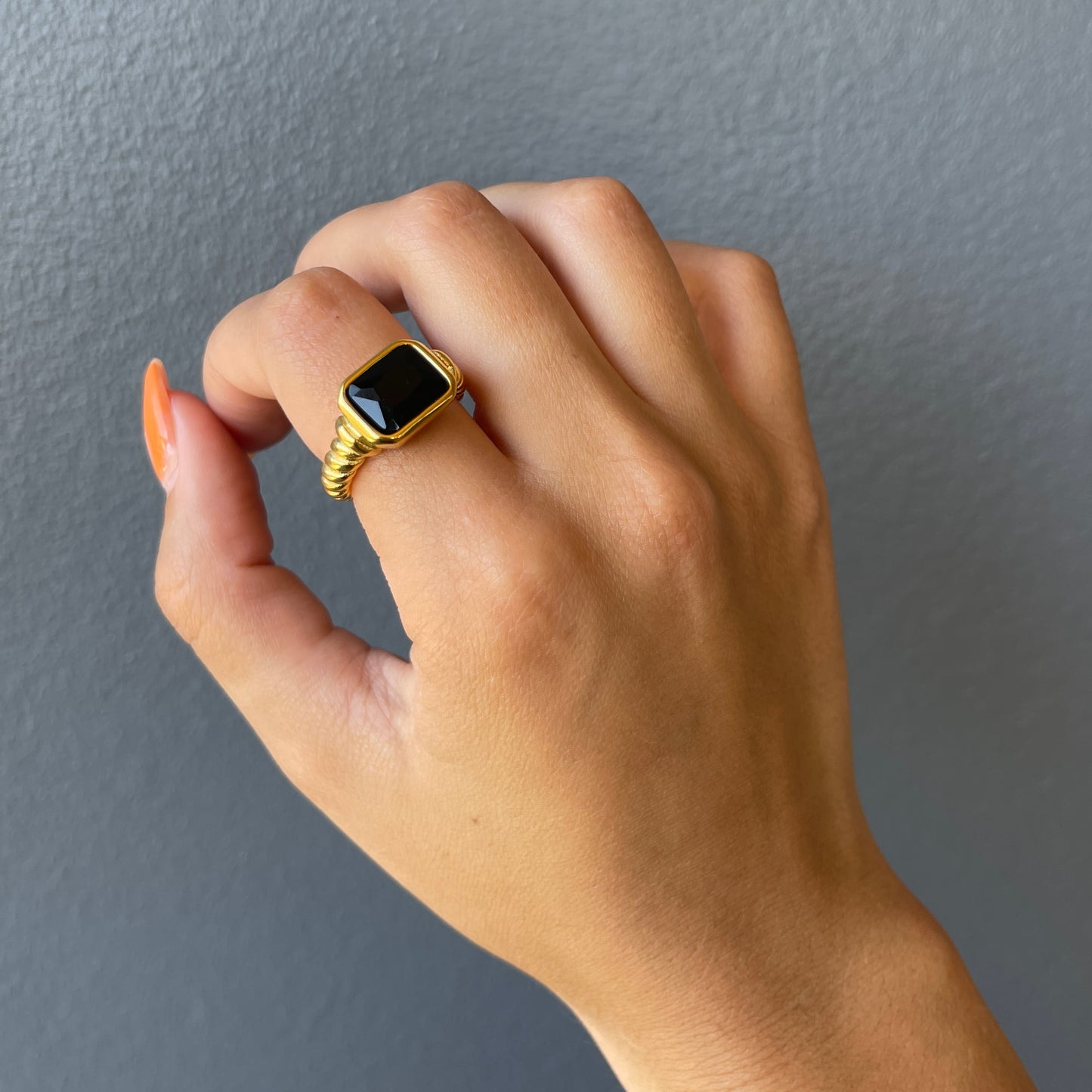 Obsidian Twist Ring