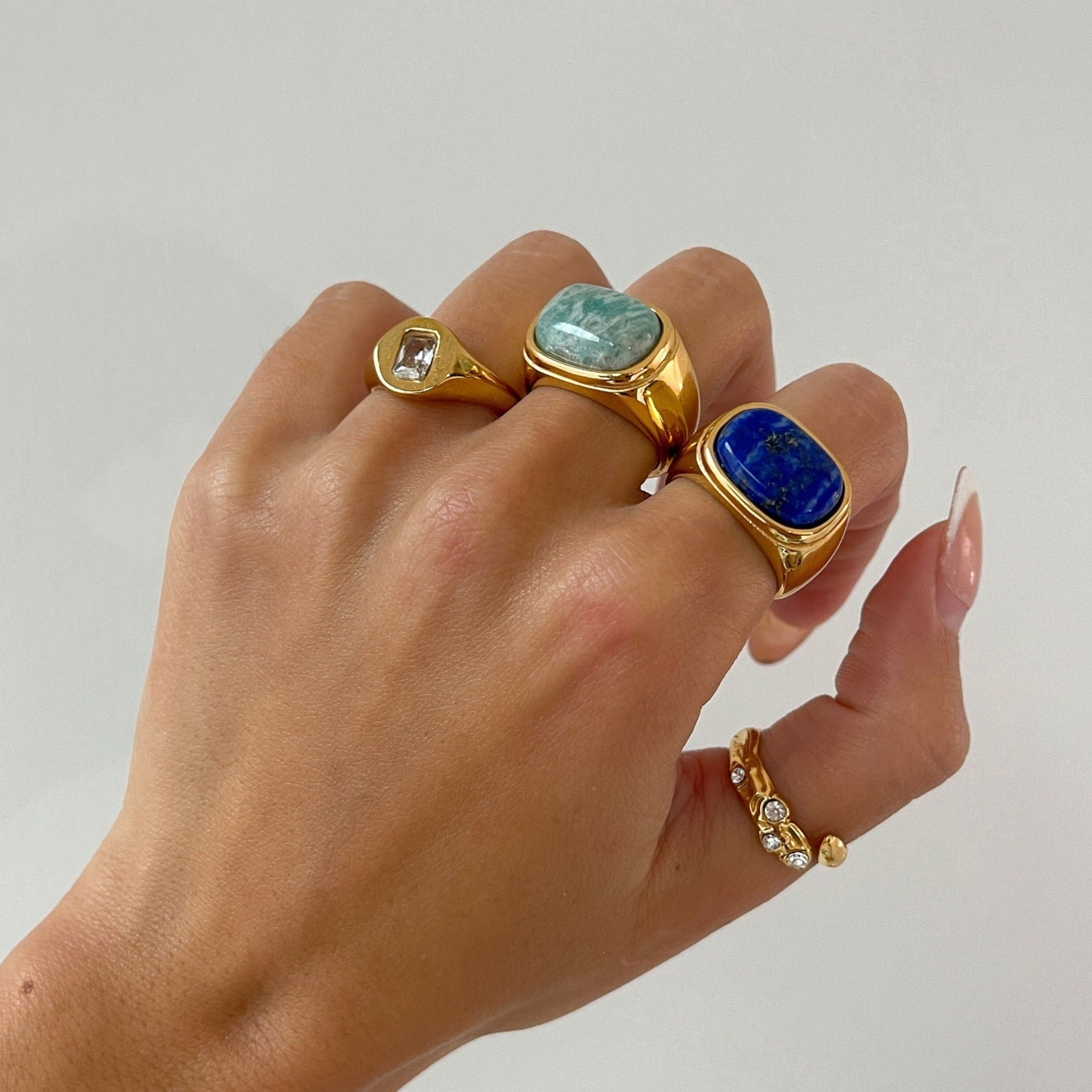 Gold Blue Gemstone Ring, chunky gold ring, statement rings gold, thick agate ring, gold filled ring, chunky gold band agate, minimalist ring